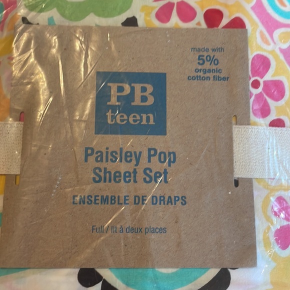 Pottery Barn Teen Paisley Pop Full Sheet Set NWT - Picture 2 of 3